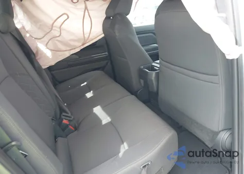 2024 Toyota Tacoma Sr5 2Wd z USA, uszkodzony, nr VIN 3TMKB5FN7RM012398